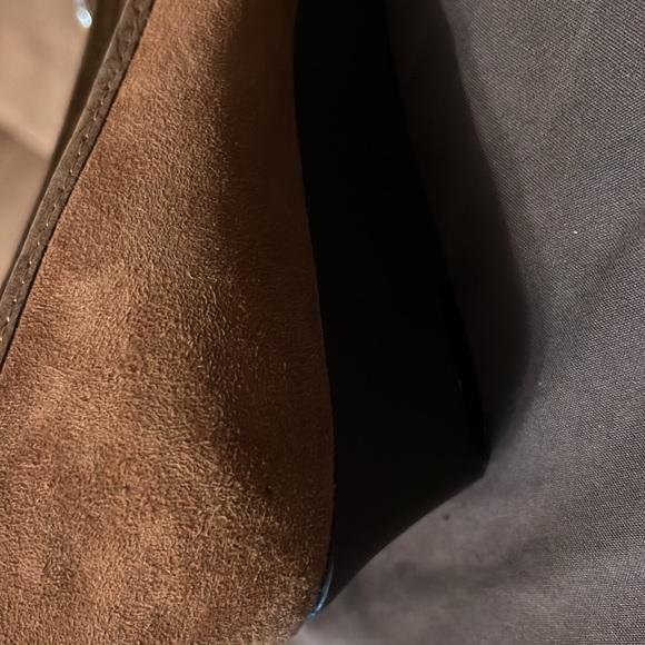 Bandolino Tan wedge shoes with buckle trim - Picture 2 of 6